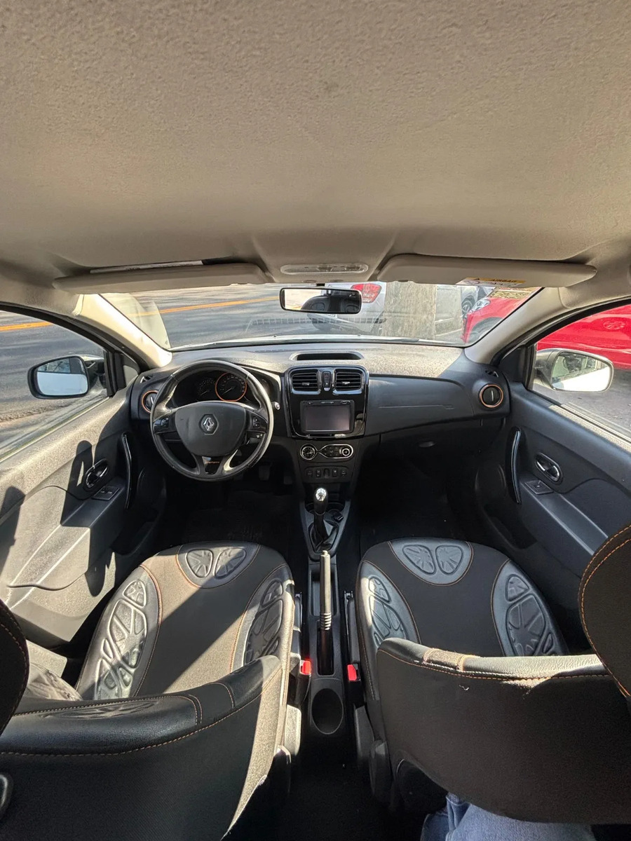 Renault Sandero Stepway 1.6 Privilege 105cv - Imagen 14