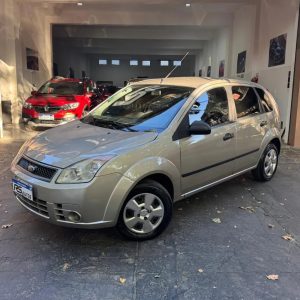 Ford Fiesta 1.6 Ambiente Mp3