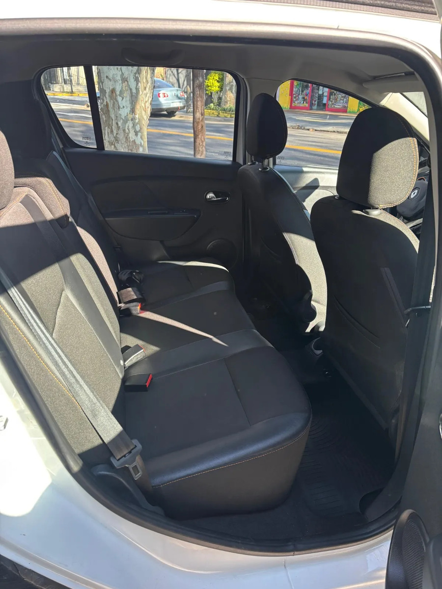 Renault Sandero Stepway 1.6 Privilege 105cv - Imagen 16