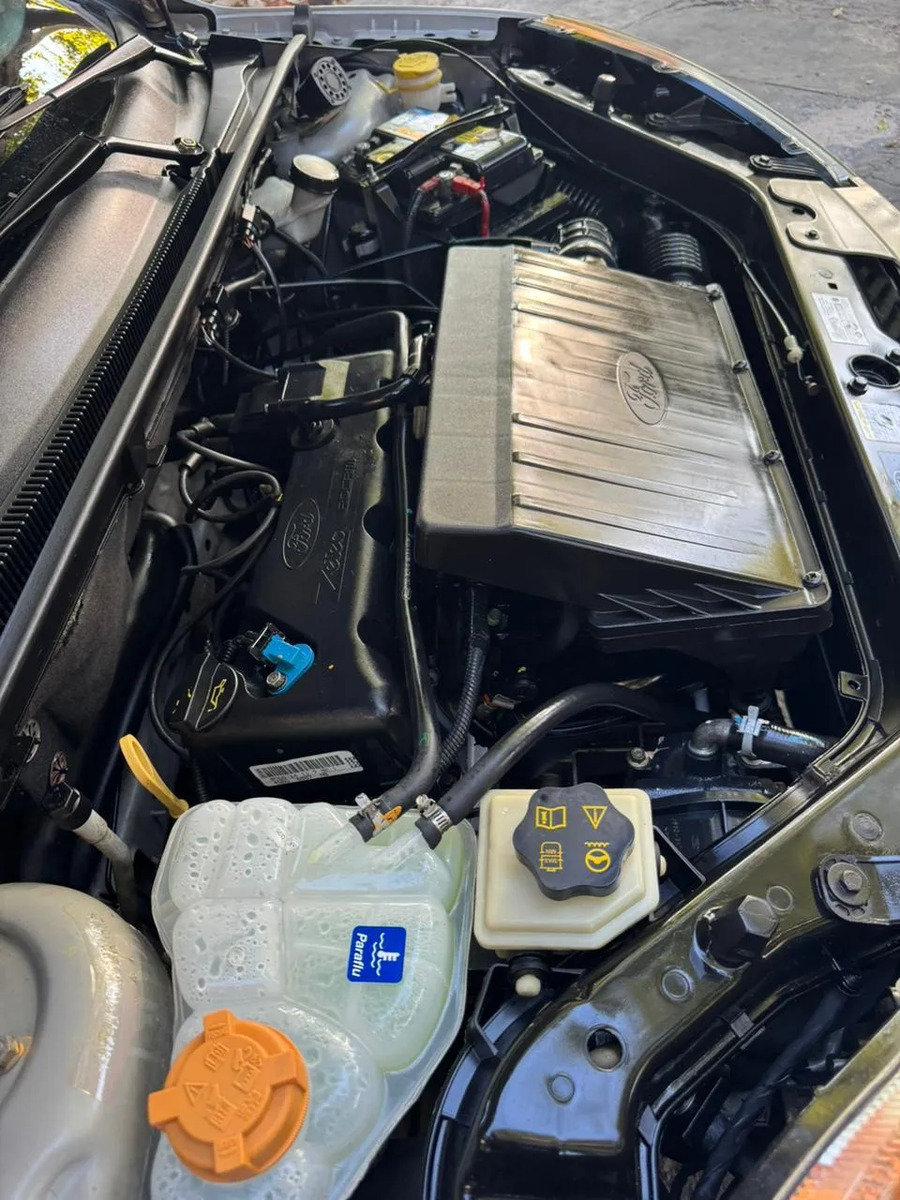 Ford Fiesta 1.6 Ambiente Mp3 - Imagen 23