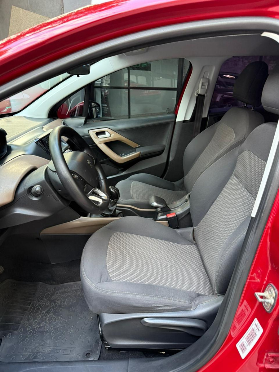 Peugeot 2008 1.6 Active - Imagen 17