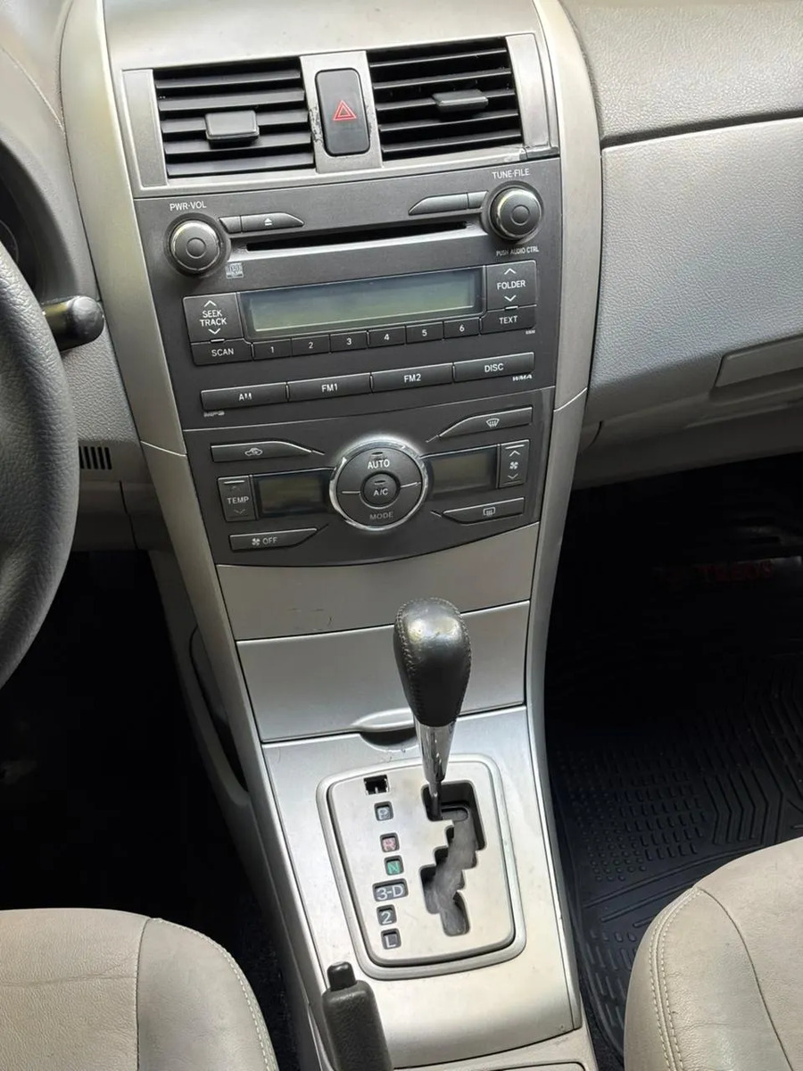 Toyota Corolla 1.8 Xei At Pack - Imagen 22