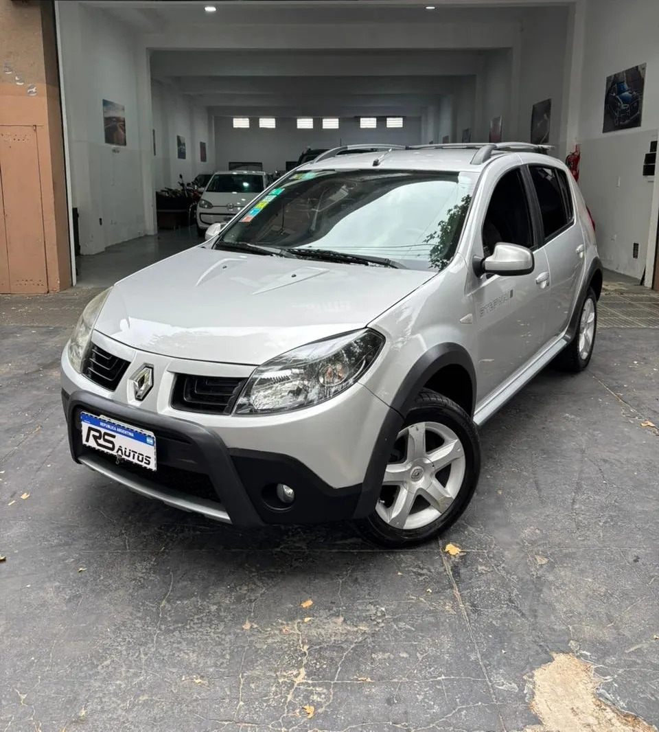 Renault Sandero Stepway 1.6 Confort 105cv