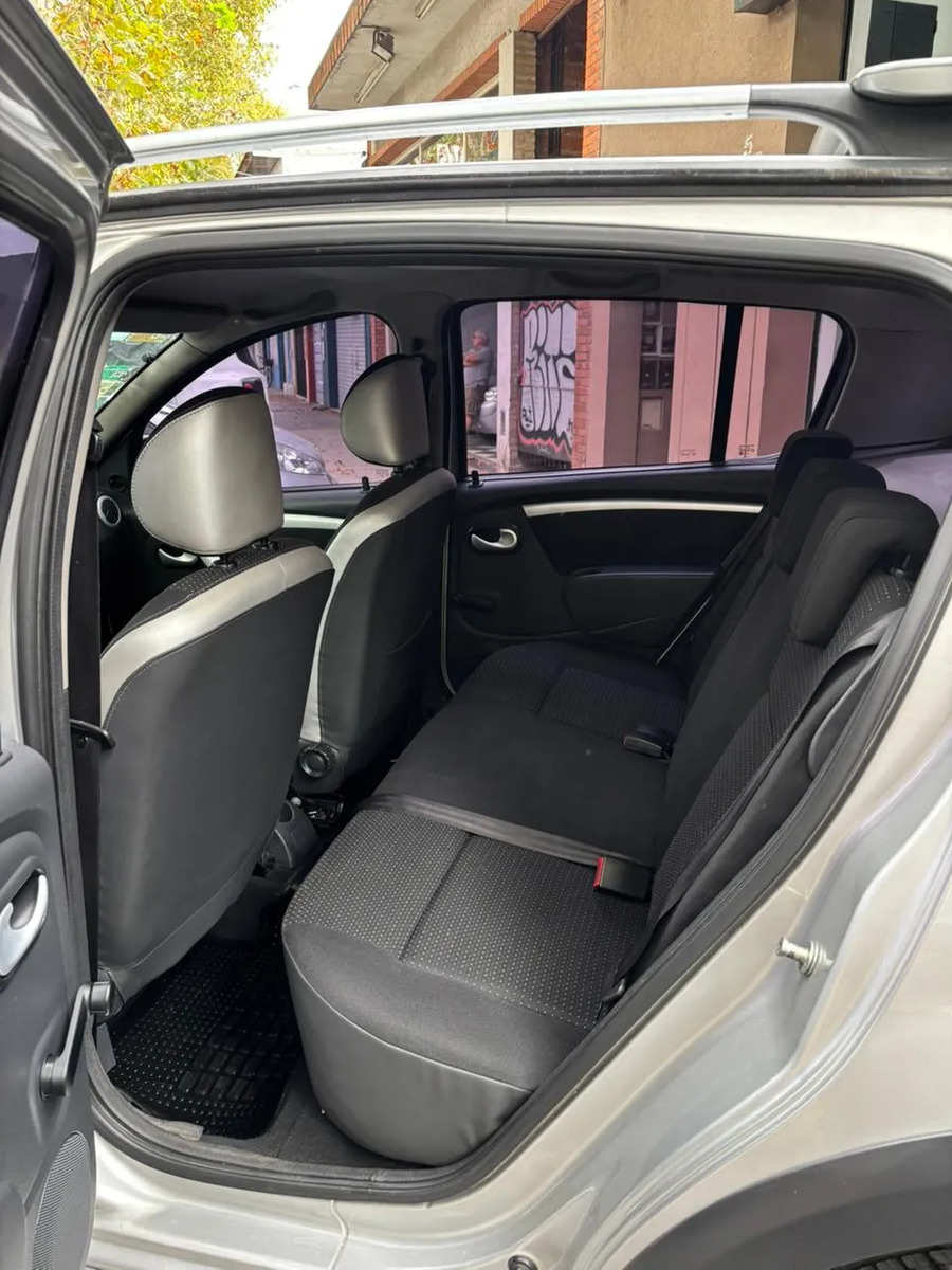 Renault Sandero Stepway 1.6 Confort 105cv - Imagen 13