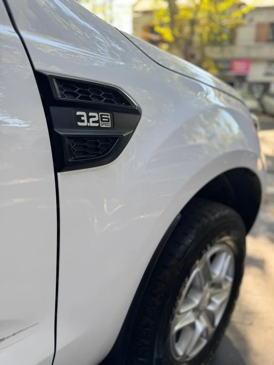 Ford Ranger 3.2 Cd Xls Tdci 200cv - Imagen 9