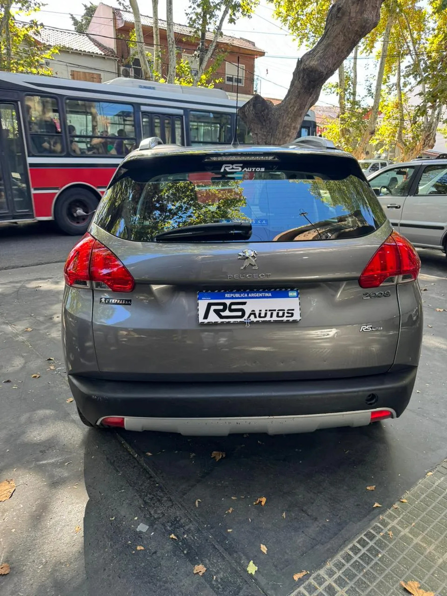 Peugeot 2008 1.6 Active - Imagen 11