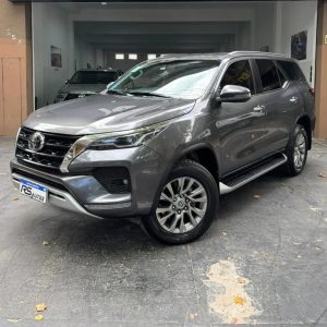 Toyota Hilux Sw4 2.8 Srx 177cv 4x4 7as 6at