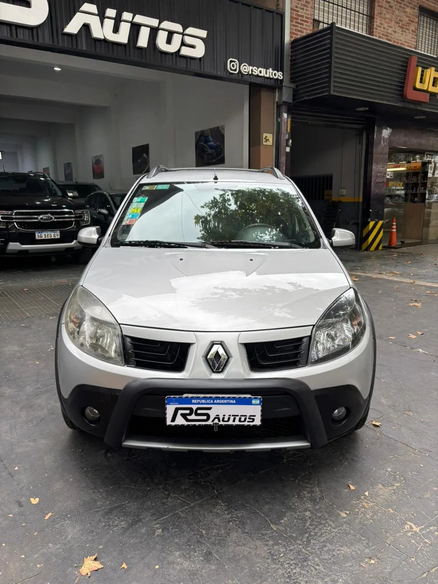 Renault Sandero Stepway 1.6 Confort 105cv - Imagen 2