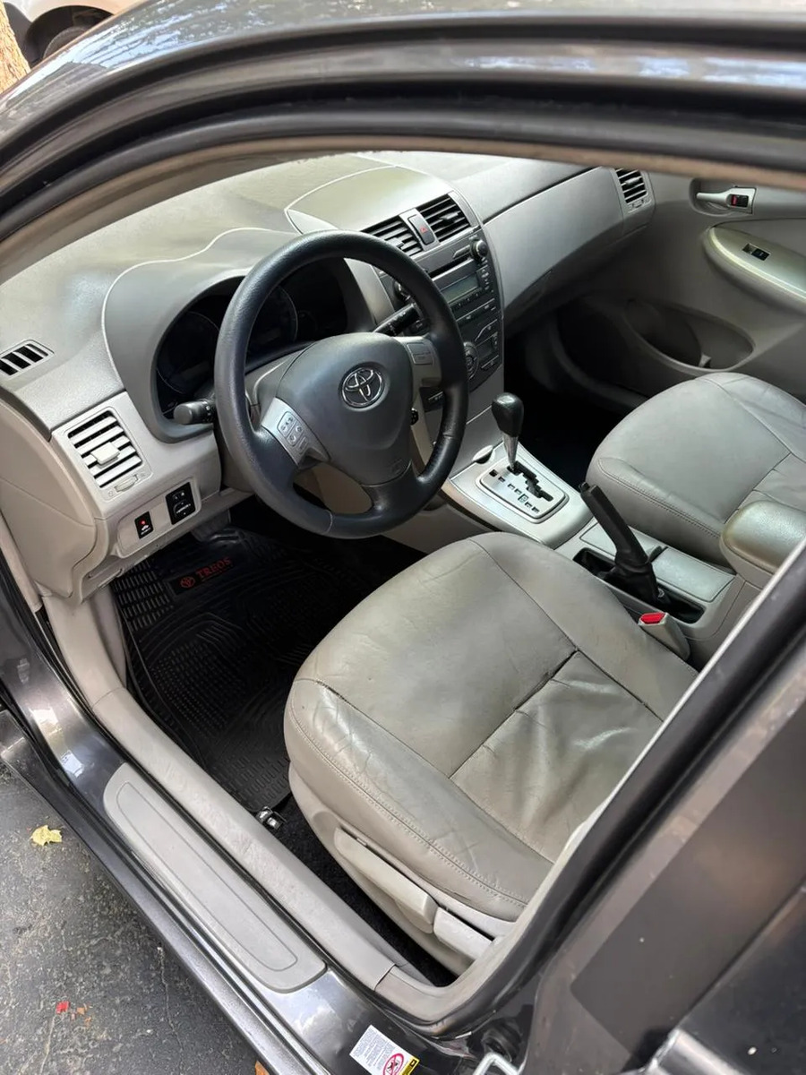 Toyota Corolla 1.8 Xei At Pack - Imagen 12