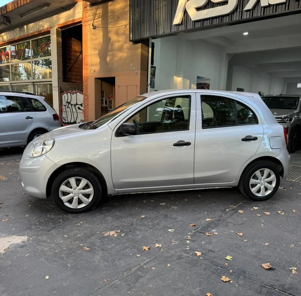Nissan March 1.6 Active 107cv May14 - Imagen 3