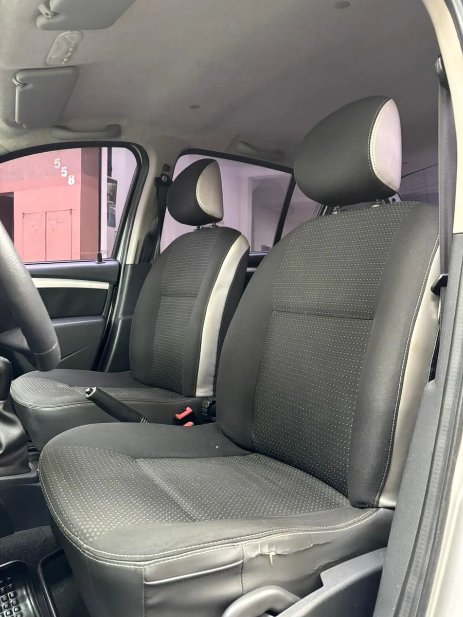 Renault Sandero Stepway 1.6 Confort 105cv - Imagen 21