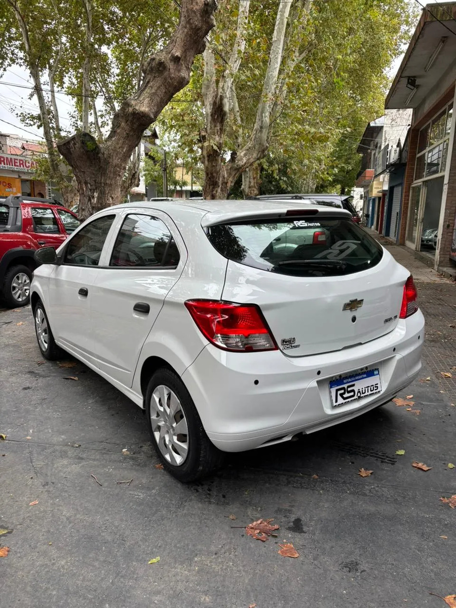 Chevrolet Onix 1.4 Lt Mt 98cv - Imagen 10