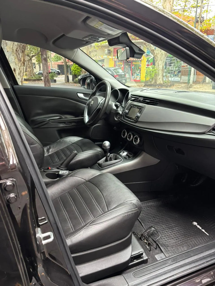 Alfa Romeo Giulietta 1.4 Progression 120cv Mt6 - Imagen 16