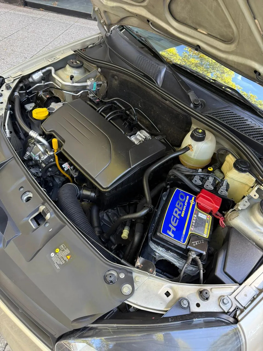 Renault Clio 1.2 Mio Confort Abs Abcp - Imagen 21
