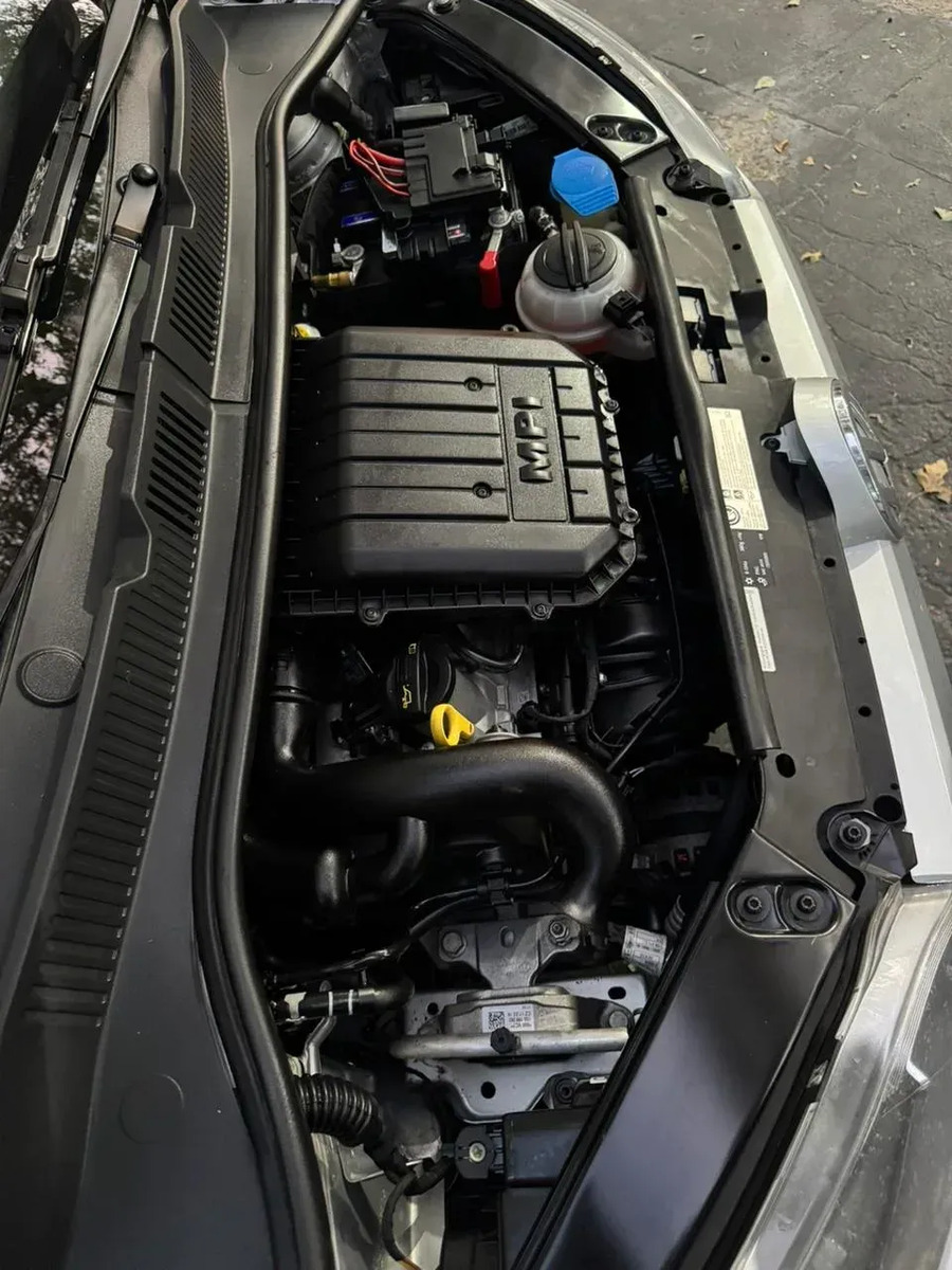Volkswagen Up! 1.0 Move Up! 75cv - Imagen 24