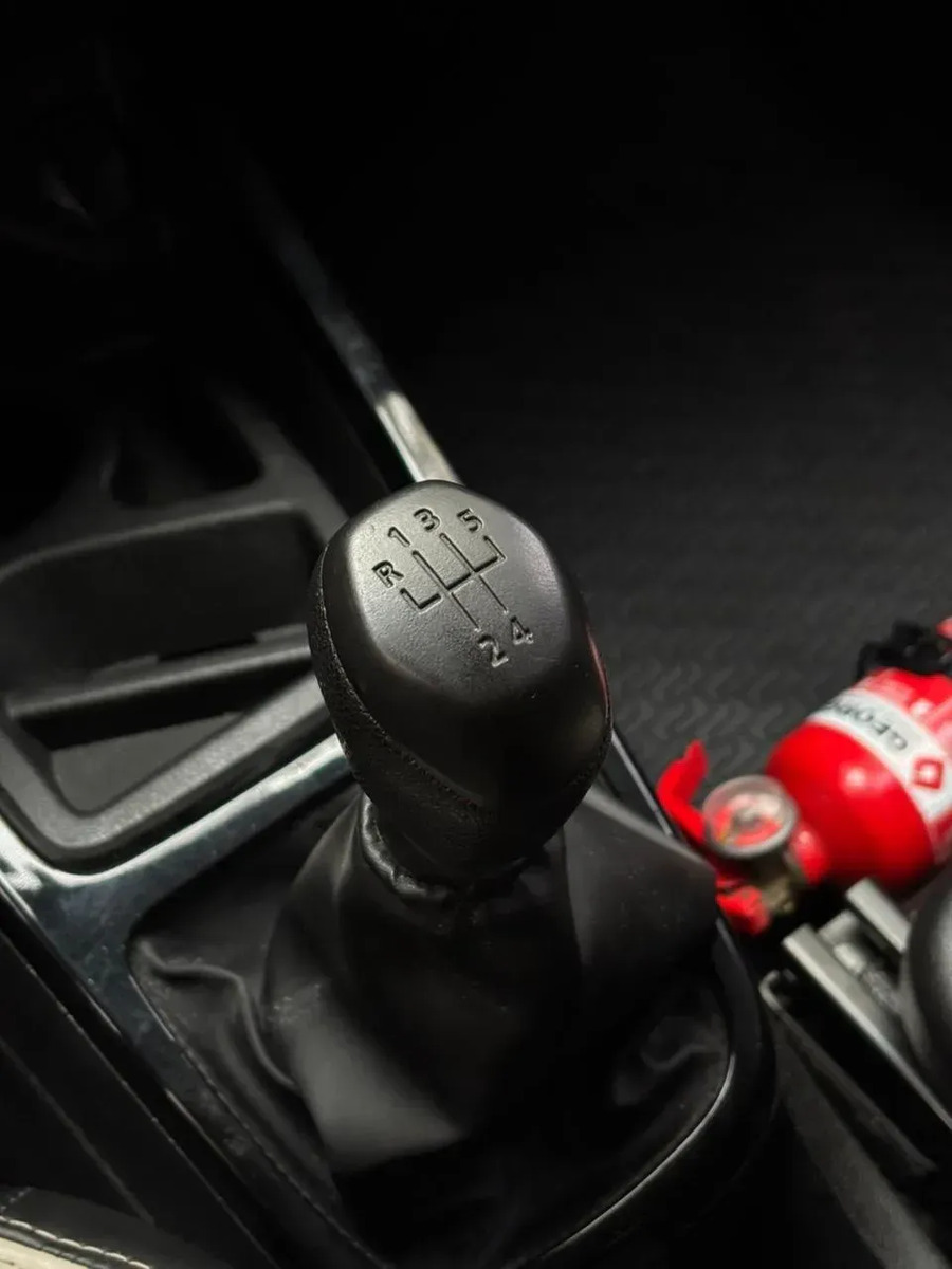 Renault Kwid 1.0 Sce 66cv Iconic - Imagen 21